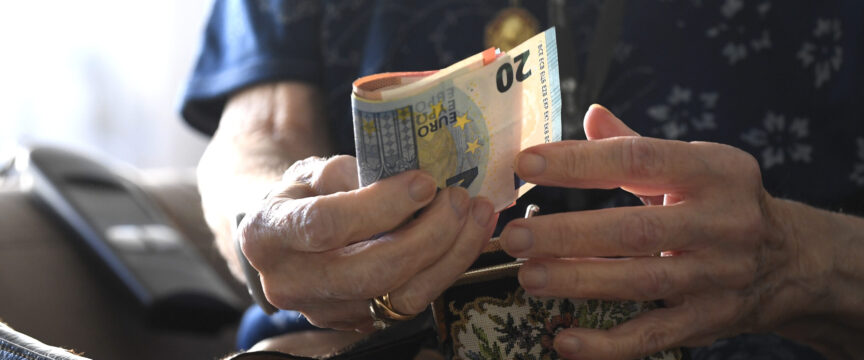 THEMENBILD: PENSION / PENSIONISTEN / PENSIONSPAKET / PENSIONSKONTO / PENSIONSREFORM